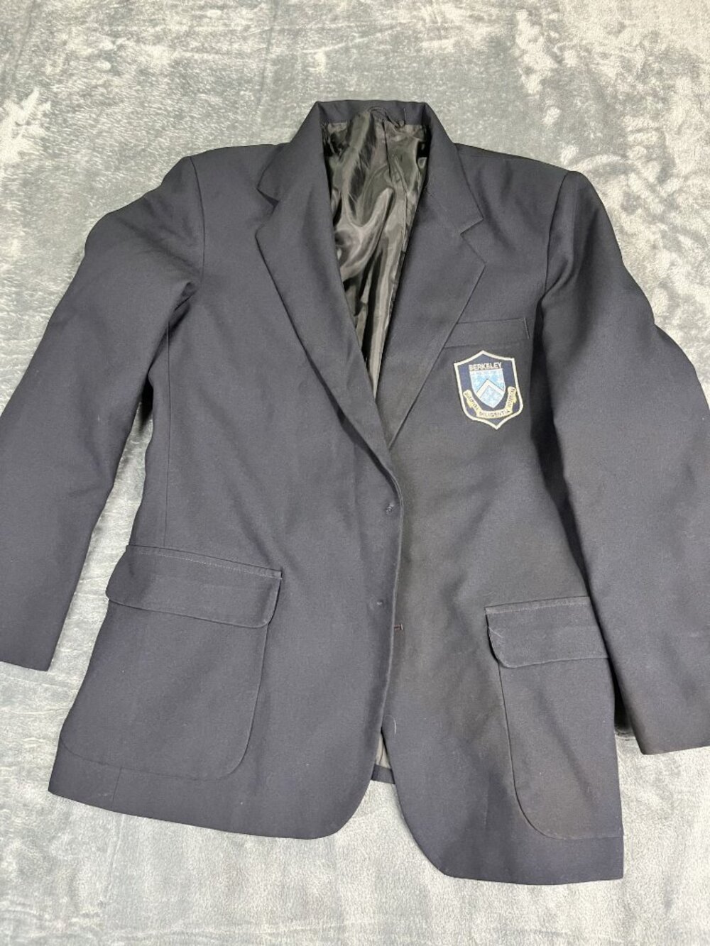 Artcraft Mens Navy Blazer Berkeley School Crest Gold Buttons Size 40